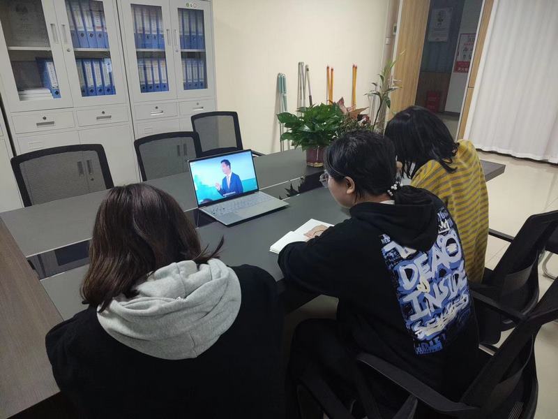 7d20ea2110b9c7b2bb7f689afd32442.jpg 7d20ea2110b9c7b2bb7f689afd32442.jpg