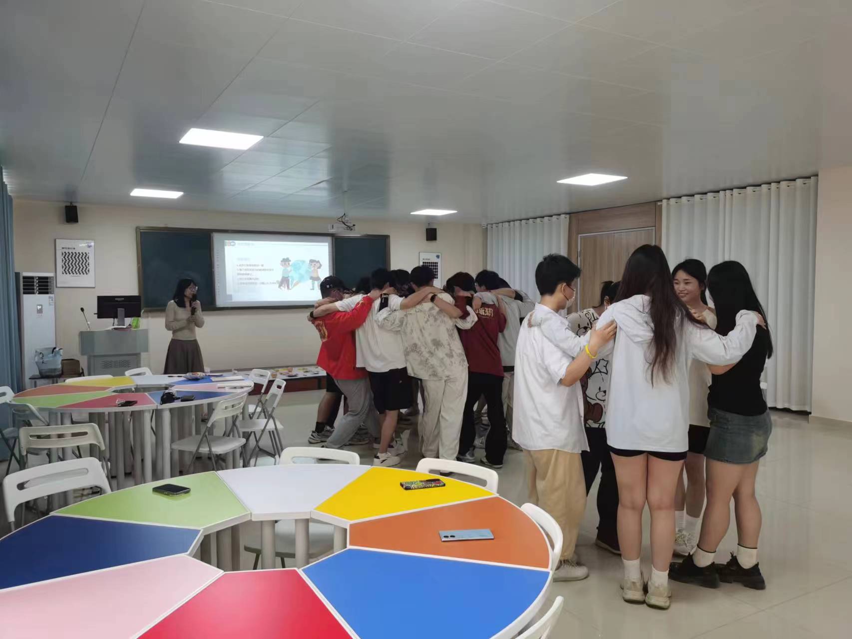 同心圆活动2.jpg 同心圆活动2.jpg