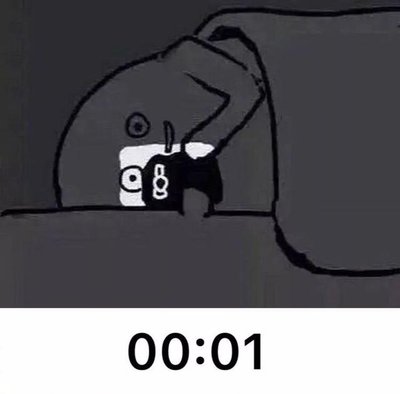 玩手机.jpg