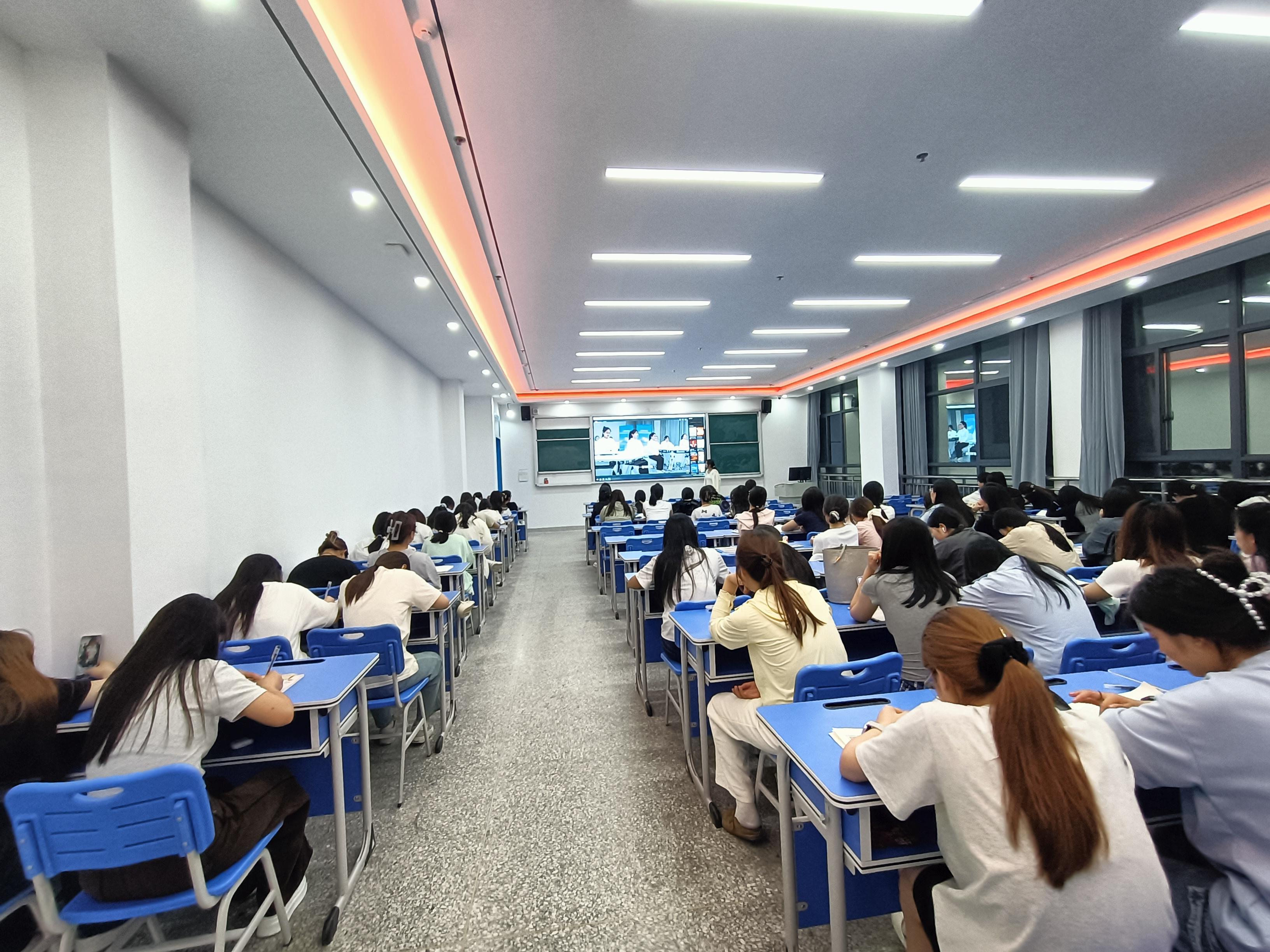 文化教育学院1.jpg
