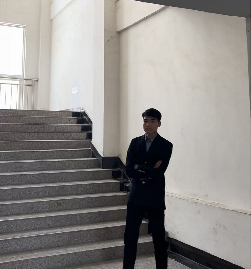 陈旭.jpg 陈旭.jpg