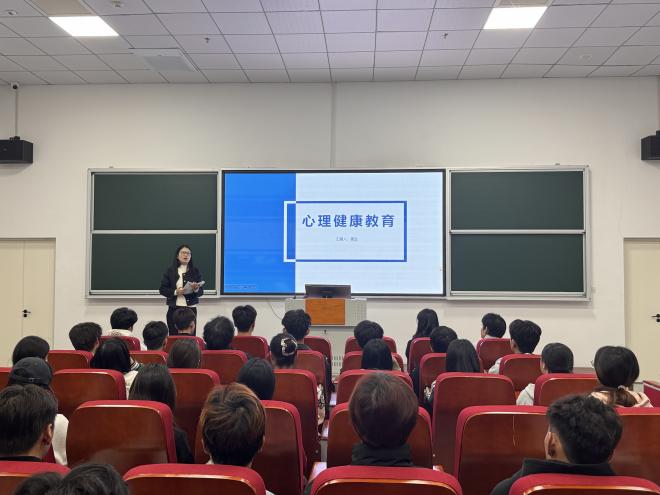 主题班会1.jpg