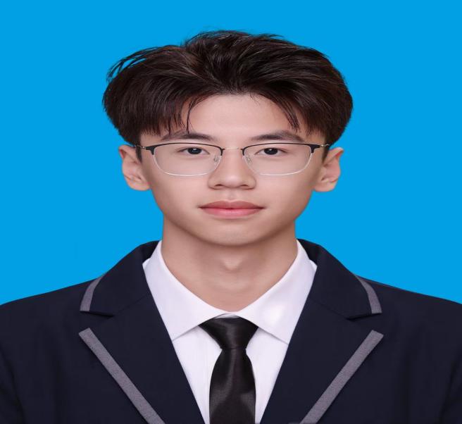 应用电子技术2401班班长 1.jpg 应用电子技术2401班班长 1.jpg