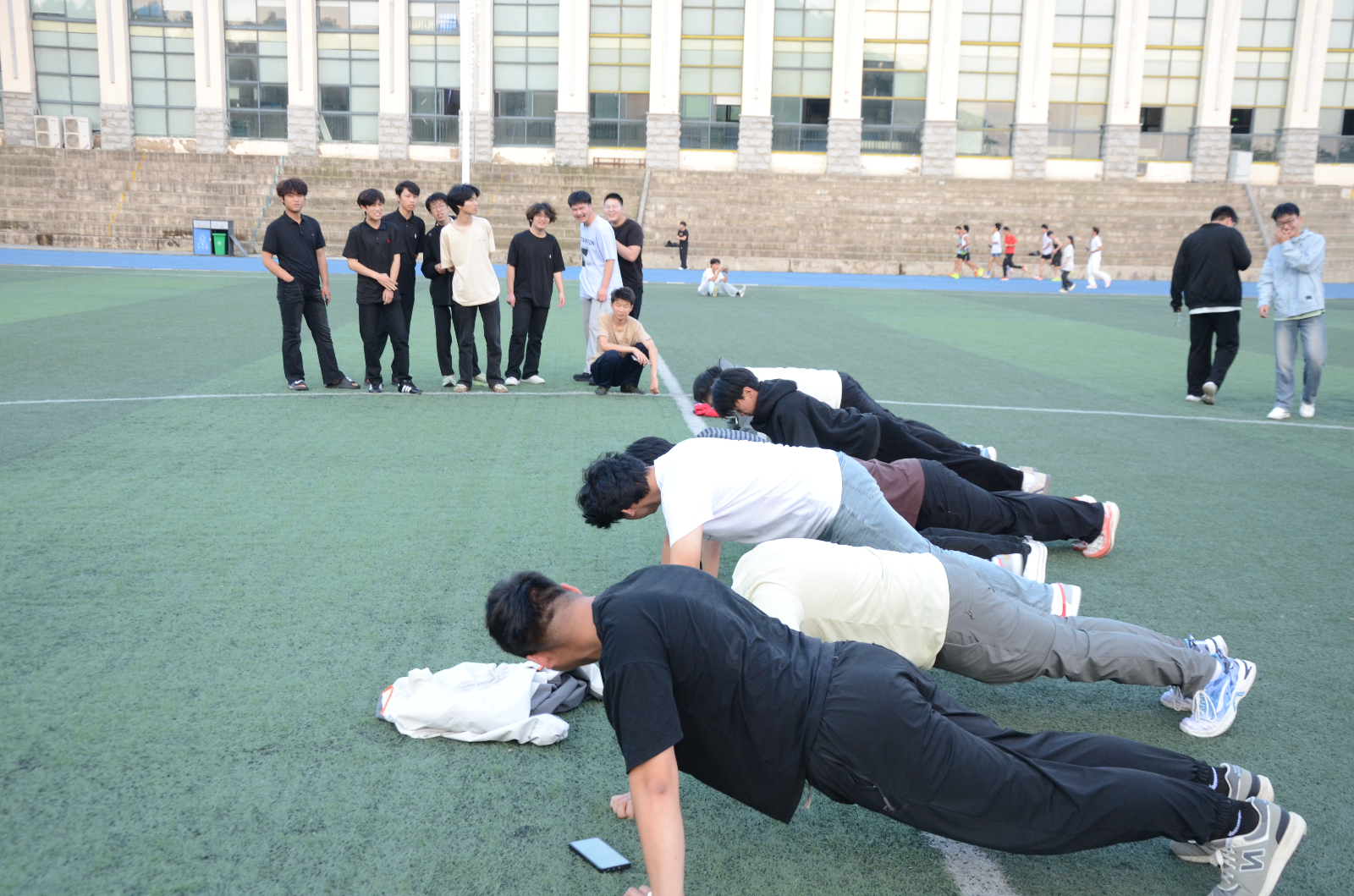 户外解压活动4.jpg